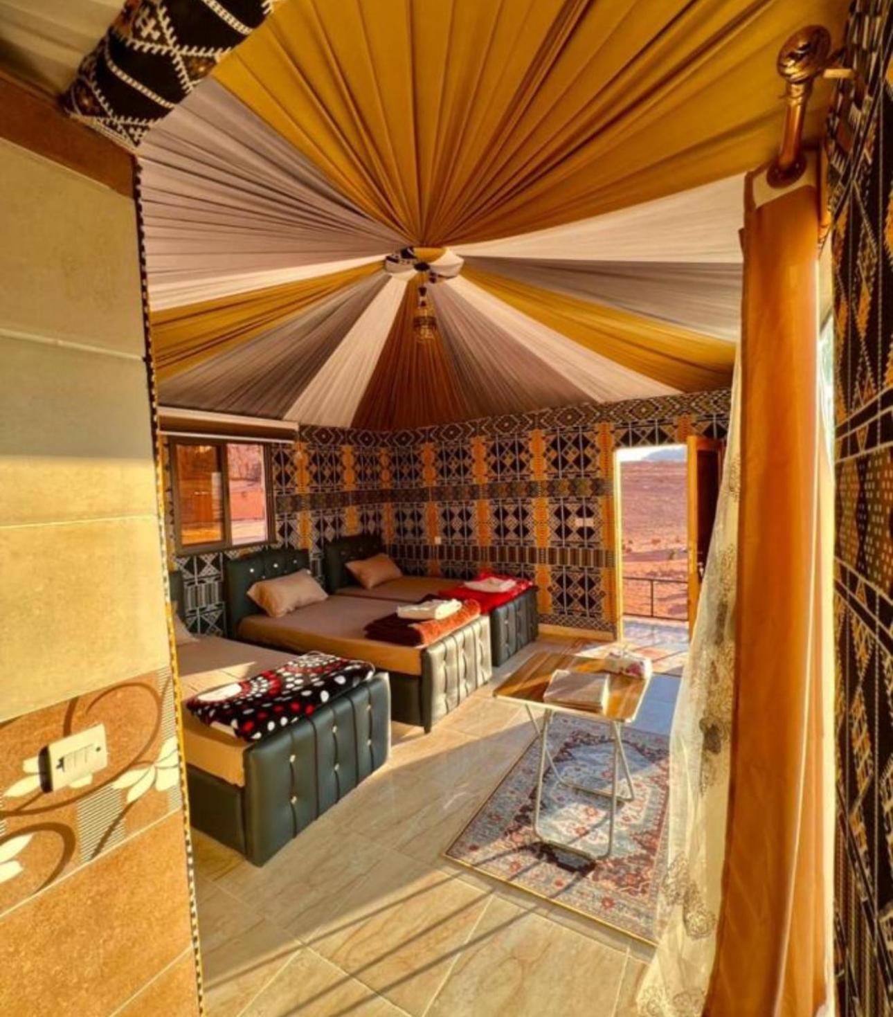 Rum Flower Bubbles Luxury Camp Wadi Rum Exterior foto